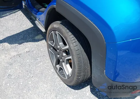 2020 Jeep Renegade Jeepster 4X4 z USA, uszkodzony, nr VIN ZACNJBAB3LPL87850